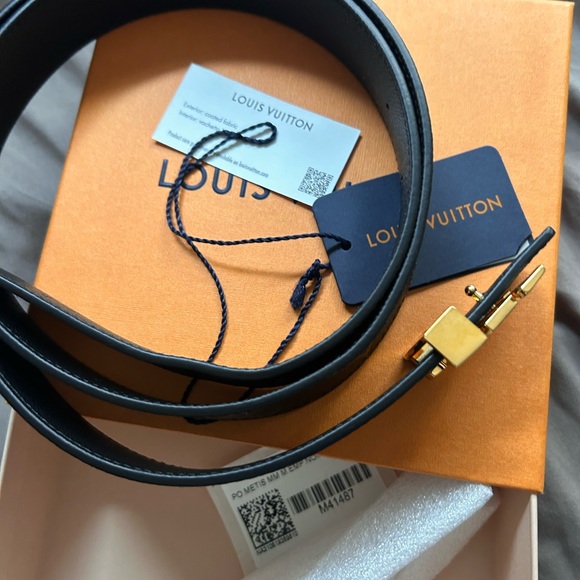Louis Vuitton belt